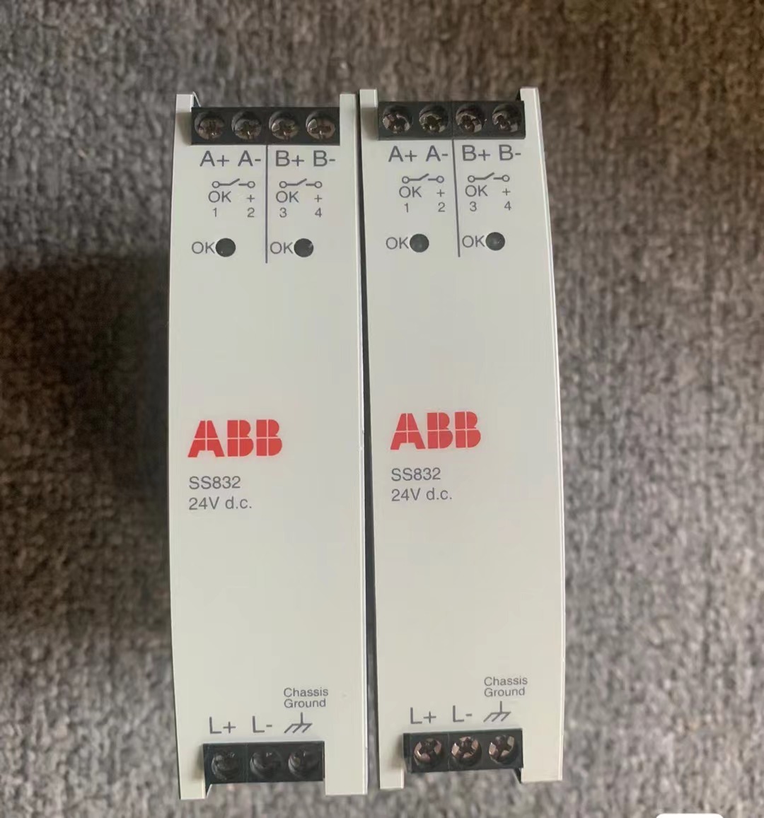 ABB SS832 Original AC500 PLC Power Supply Unit (3BSC610068R1)