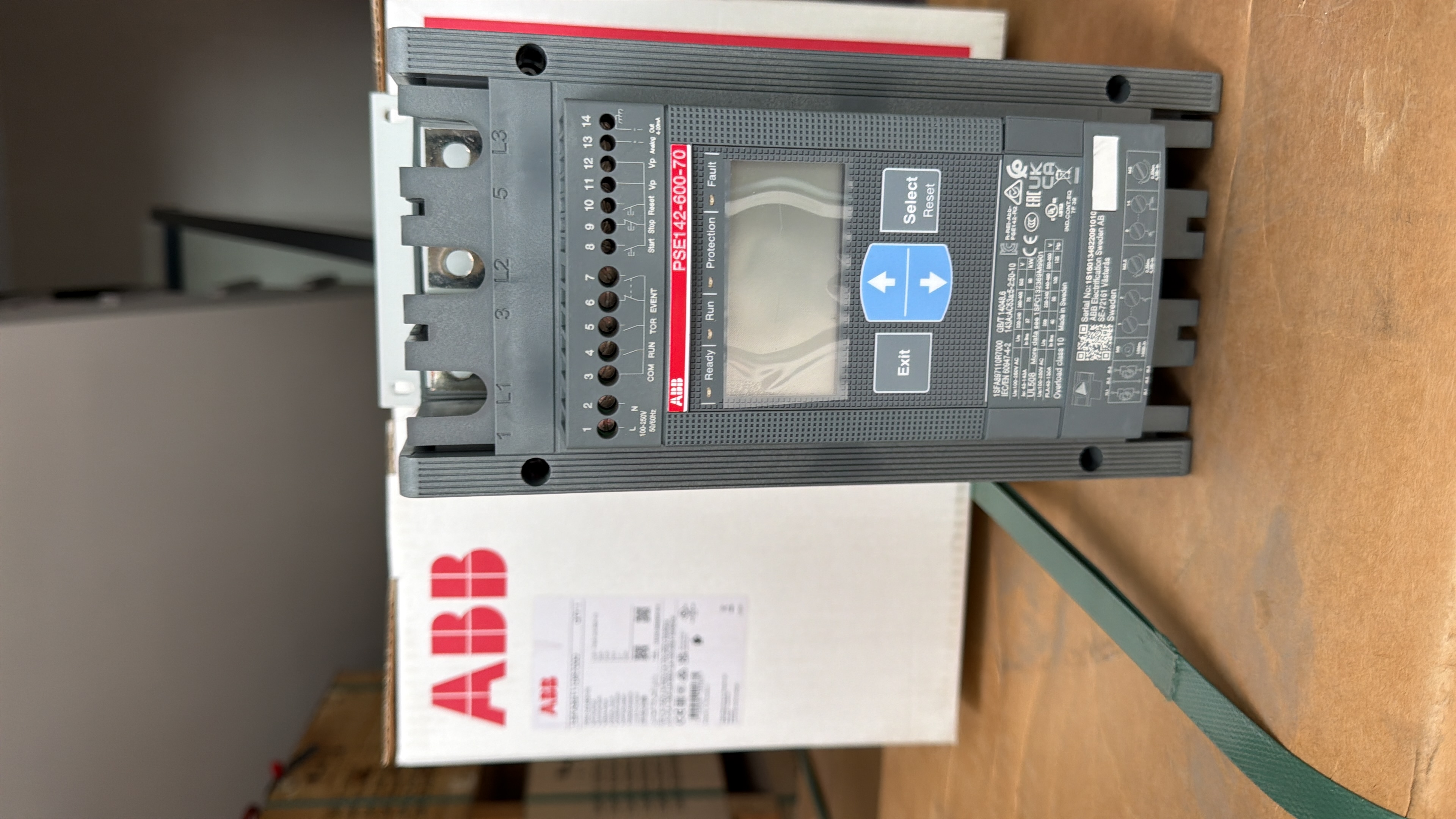ABB softstarter | PSE142-600-70  1SFA897110R7000 