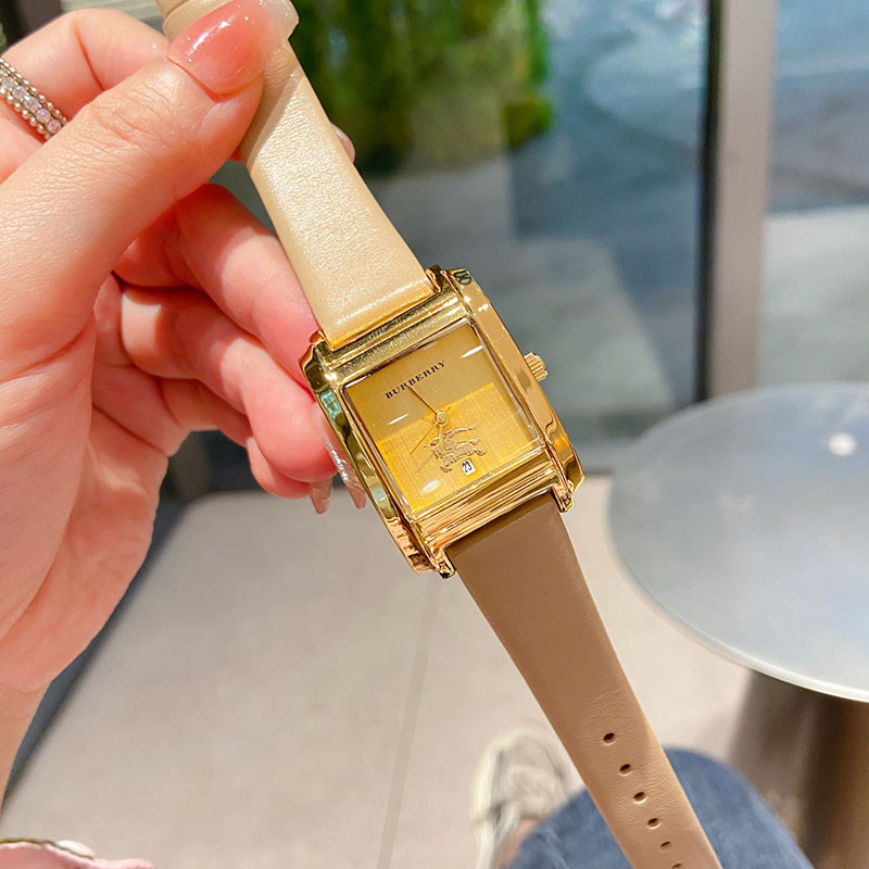 Exclusive release of new Burberry - Burberry British style - light coffee color