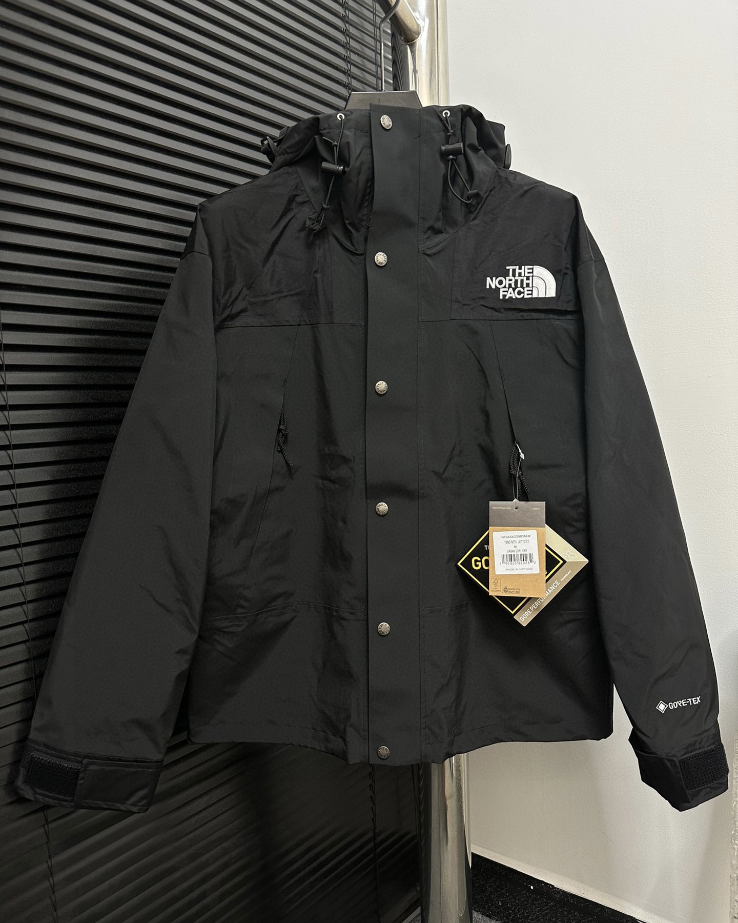 The North Face| 1990 Mountain Relaxxed EX | Jacket_BLACK&GREY WHITE