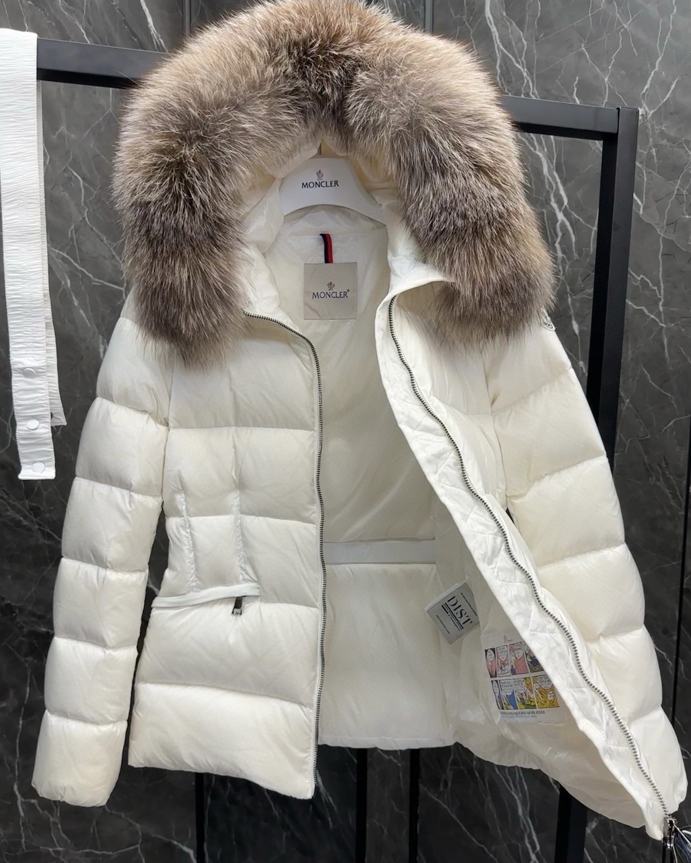 MONCLER | BOED |DOWN JACKET_WITHE