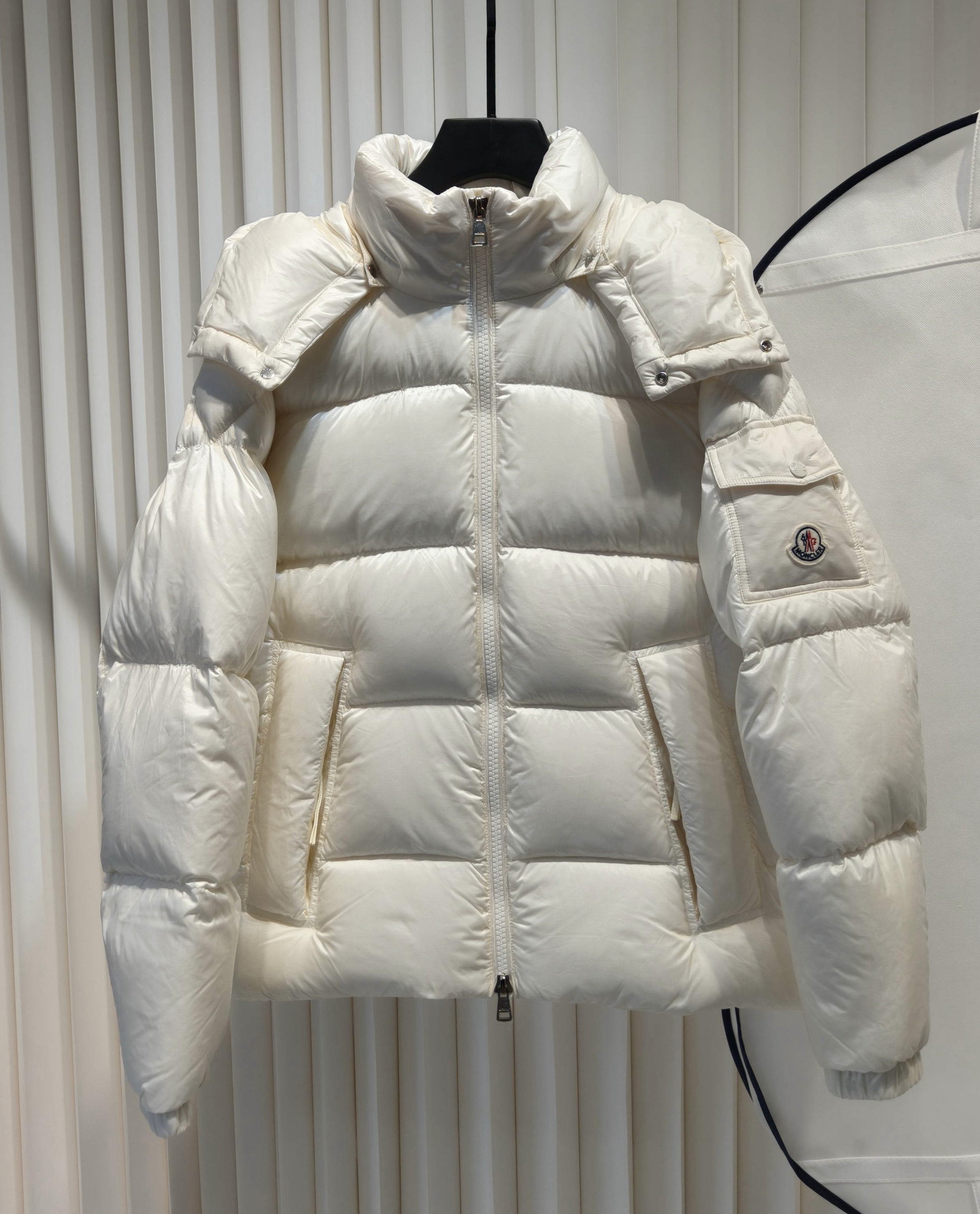 MONCLER | COUYERE |DOWN JACKET_WITHE