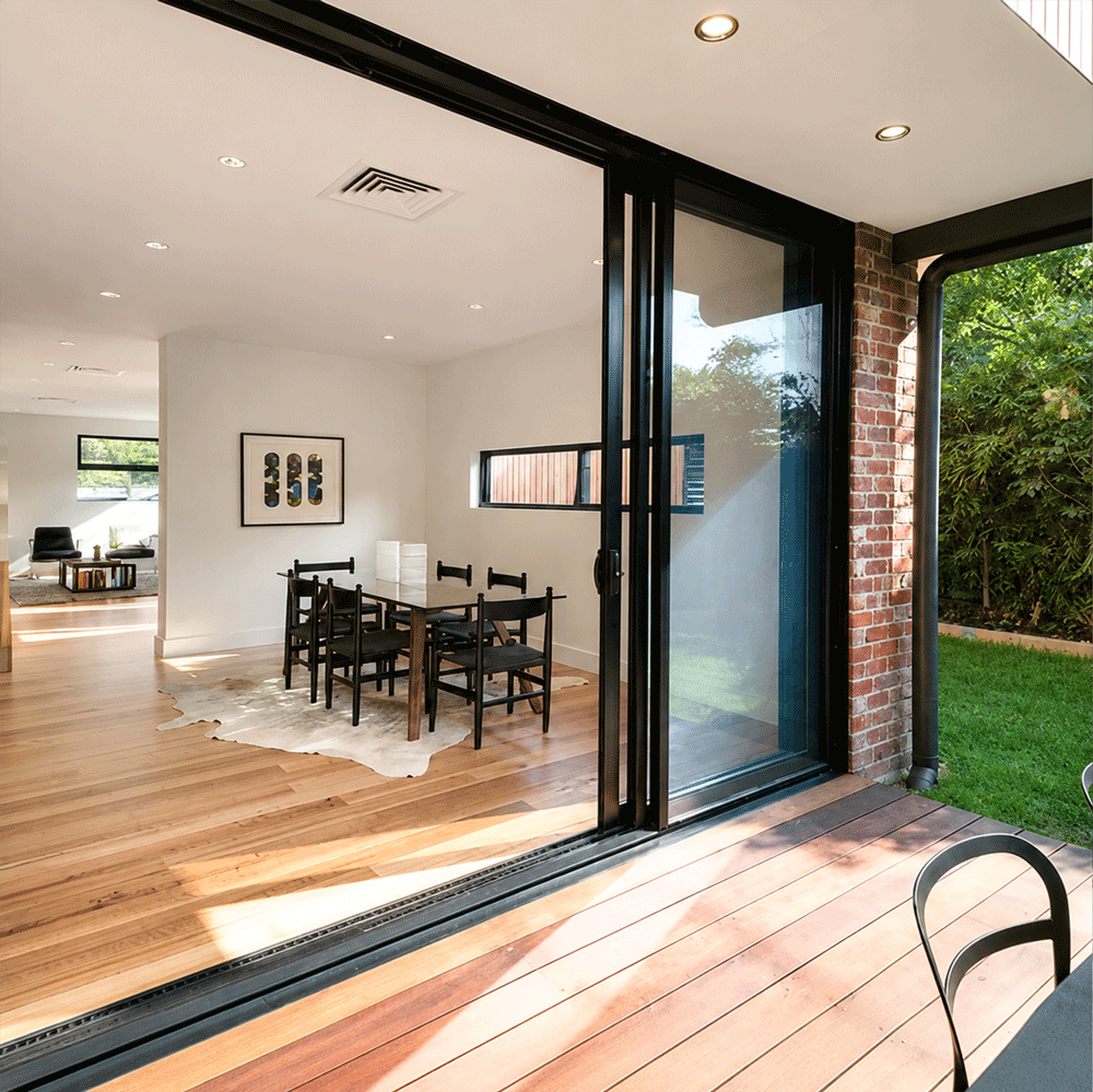 110 SERIES SLIDING DOOR