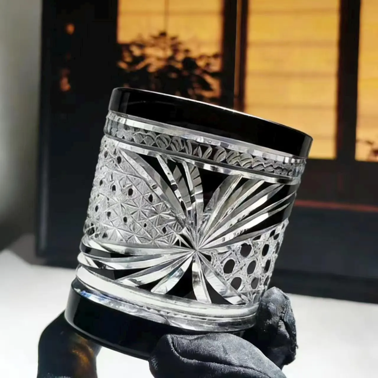 Black Gold Radiant Star Whiskey Glass | Luxury Handmade Gift🎁