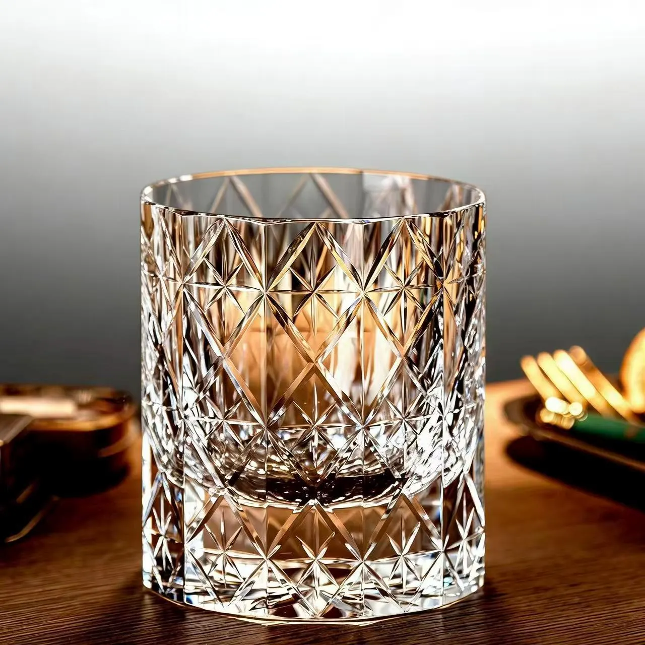 Clear Diamond Star Crystal Whiskey Glass | Luxury Handmade Gift