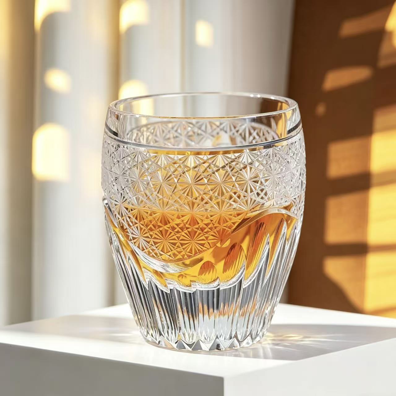 VSVEE Clear Edo Kiriko Whiskey Glass | Luxury Crystal Gift