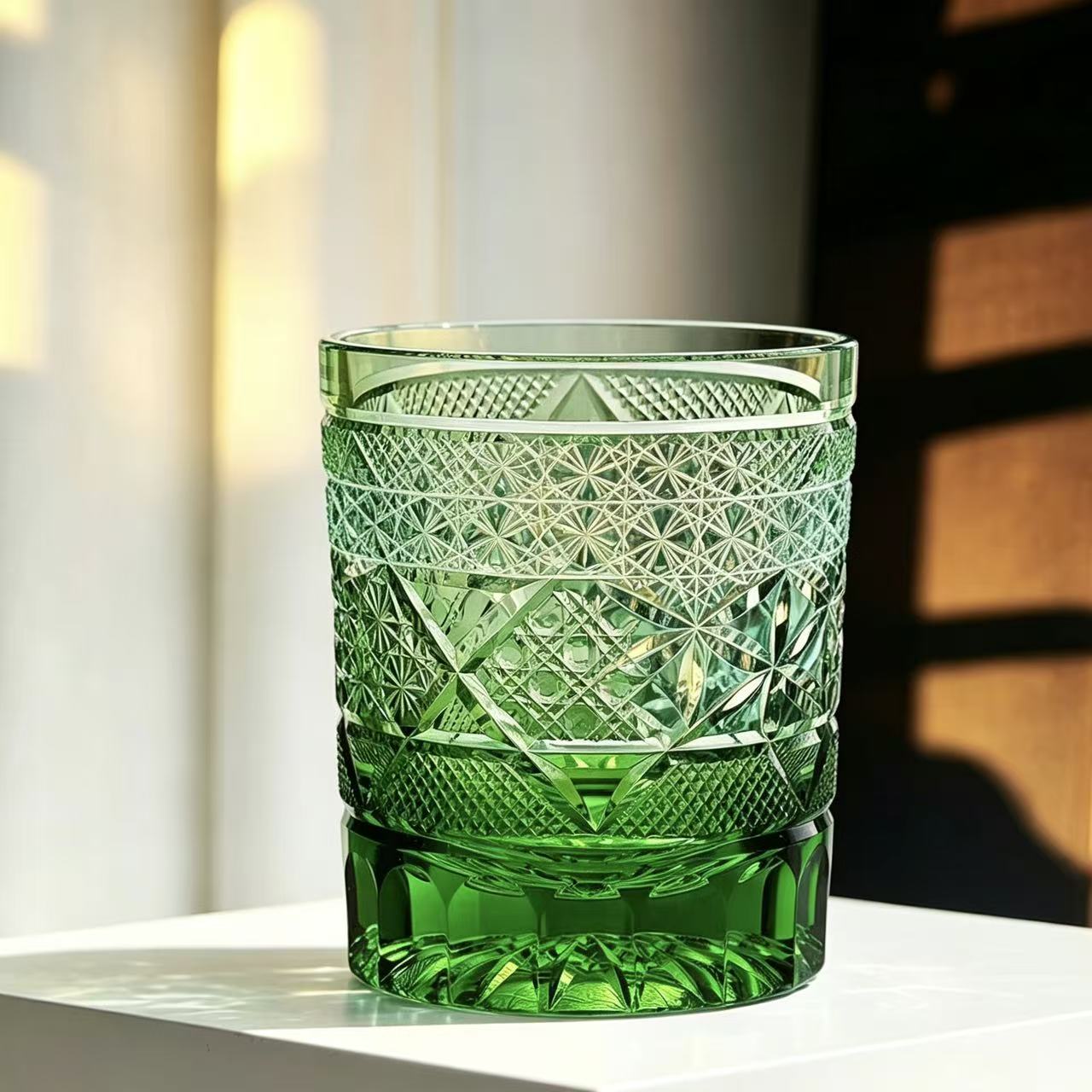 VSVEE Emerald Green Tiered Edo Kiriko Whiskey Glass | Luxury Crystal Gift