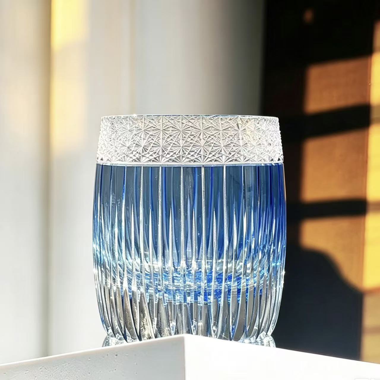 VSVEE Blue & Clear Two-Tone Hand-Cut Whiskey Glass | Luxury Crystal Gift