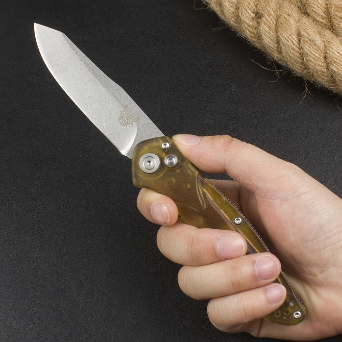 Benchmade-9400 Side Jumping Knife PEI Handle