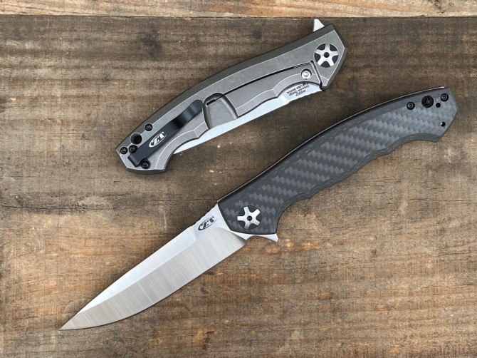 ZT0452 Carbon Fiber Handle Ceramic Bearing Folding Knife