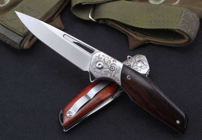 Woodpecker (D2 steel)