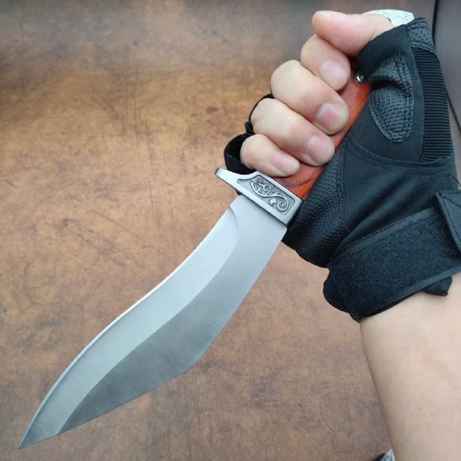 Buck tactical dogleg knife
