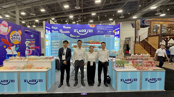 The Sweets & Snacks Expo   