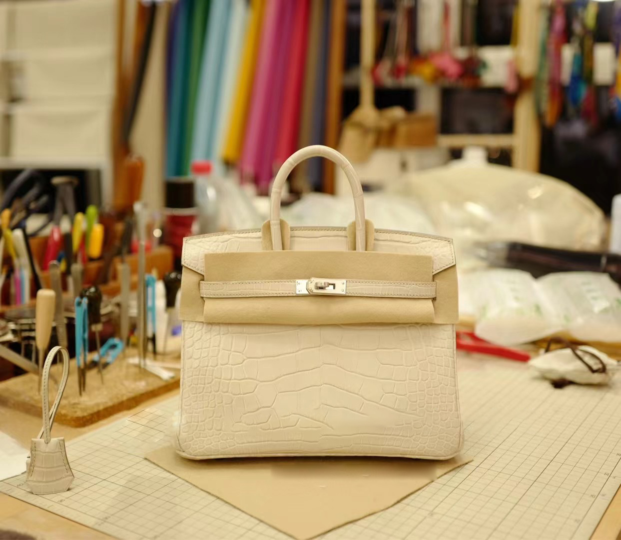 Birkin 25 8L Glacier Matte Alligator
