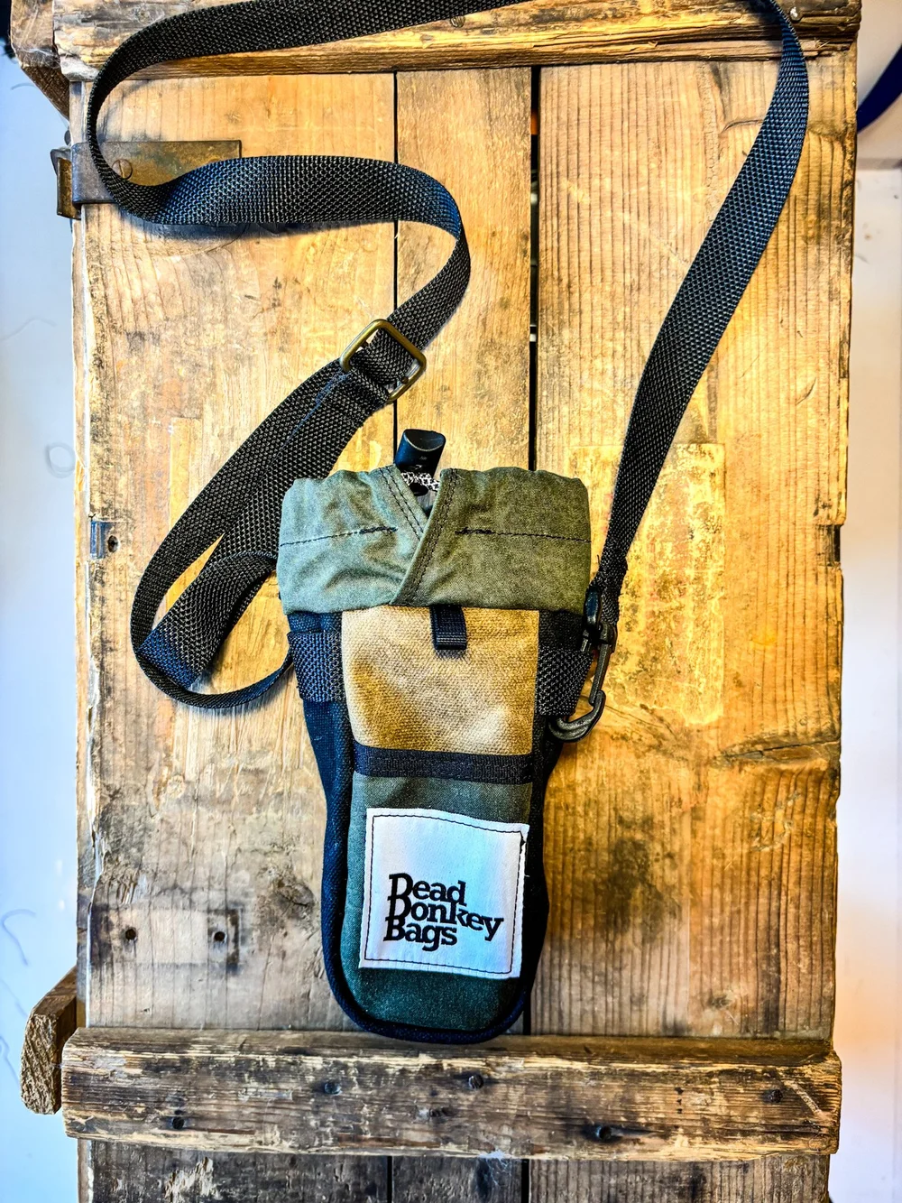 Battle pouch "Waxy black"
