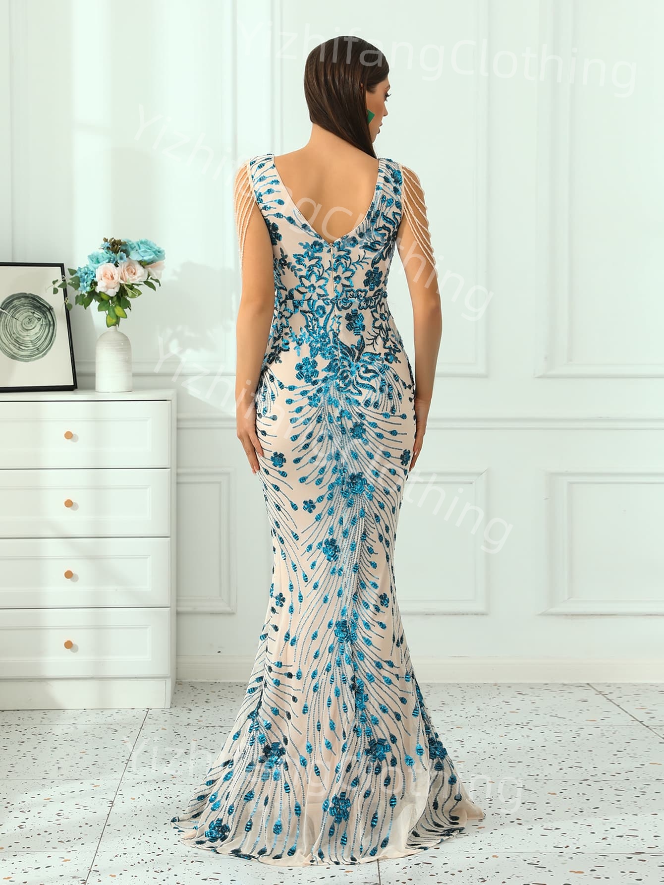 Bead style   Elegant European and American Style Evening Gown for Women - Sexy Dress