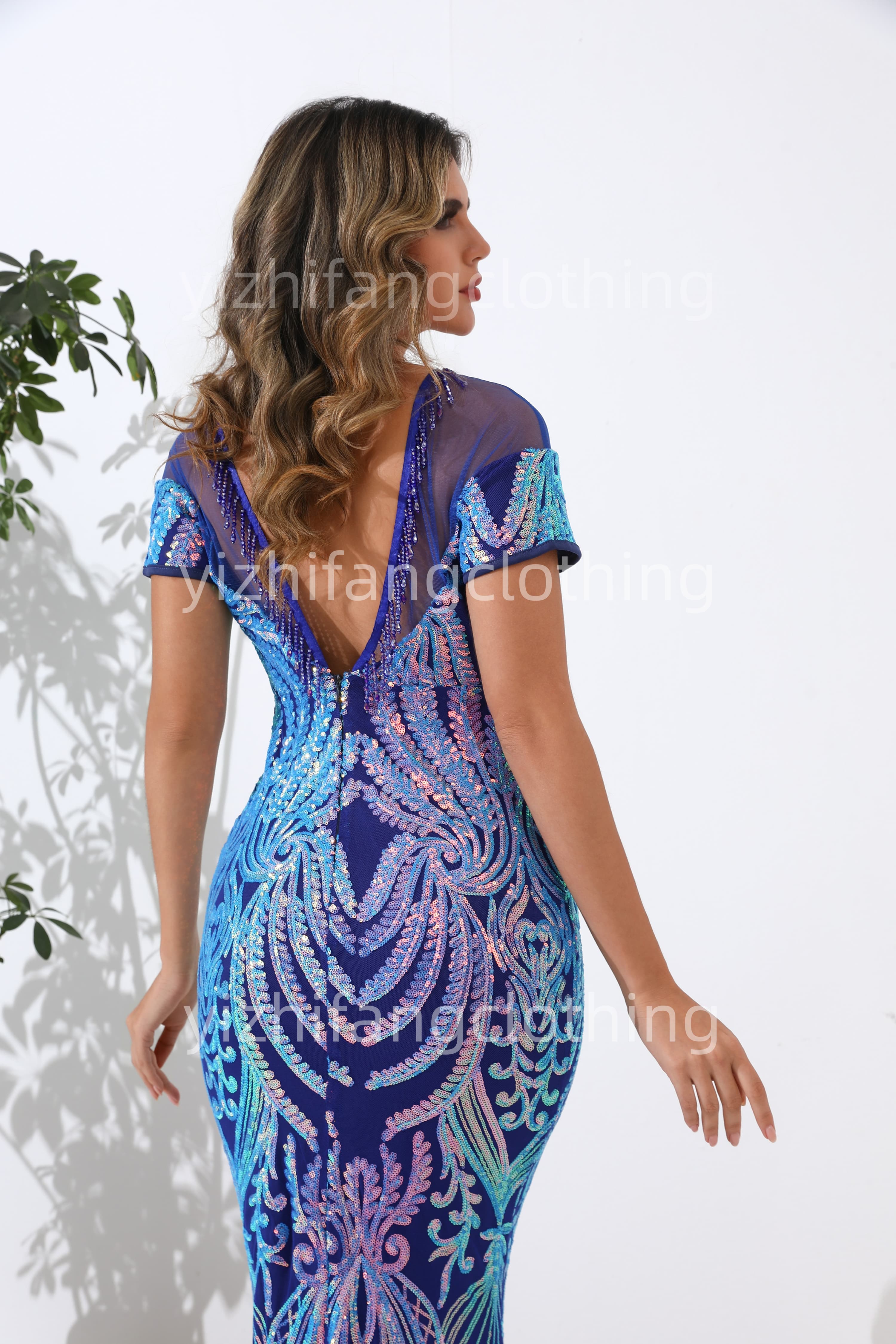 Elegant European and American Style Evening Gown for Women - Sexy Dress