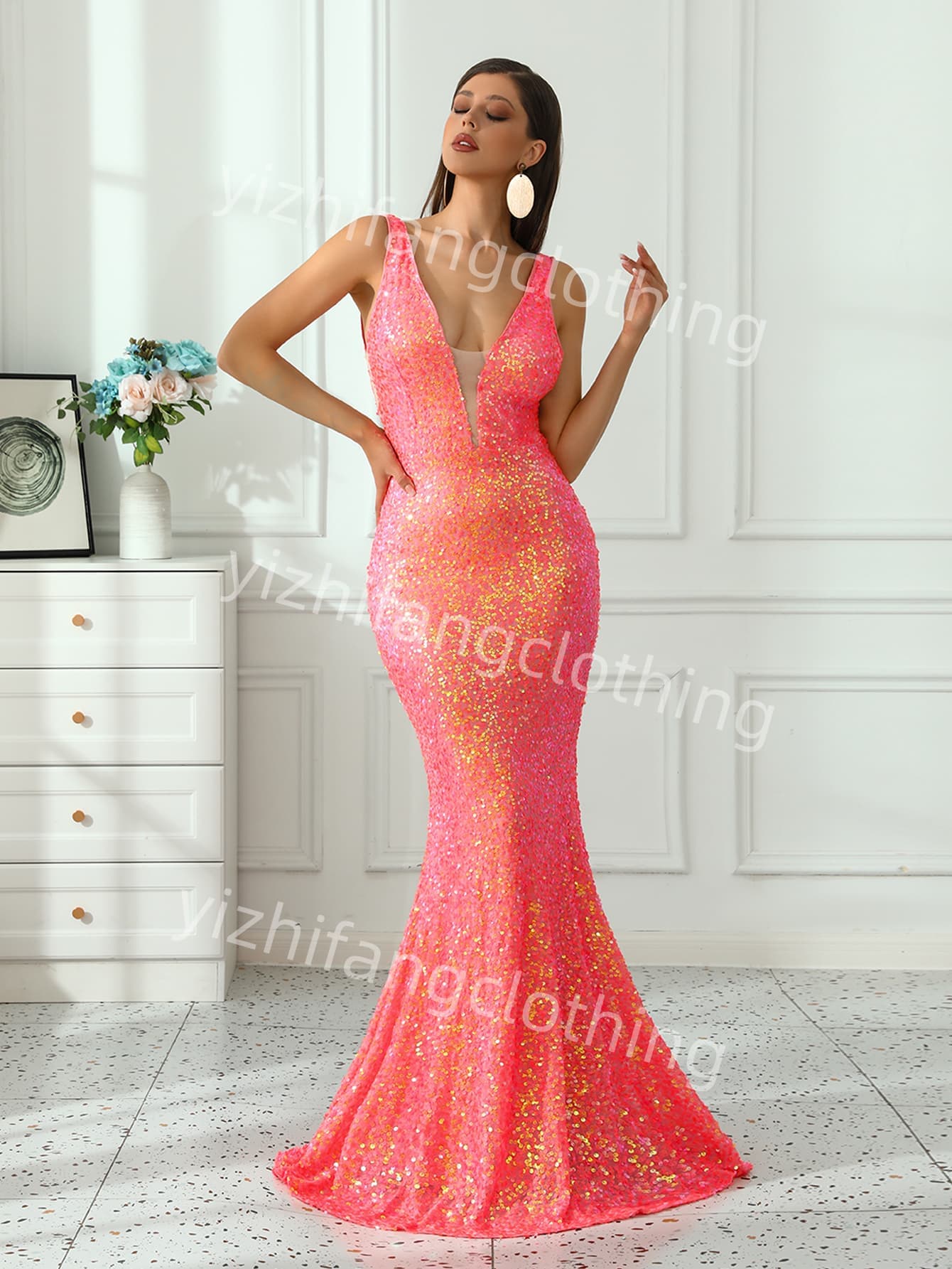   sequin fabric /1	Elegant European and American Style Evening Gown for Women - Sexy Dress						