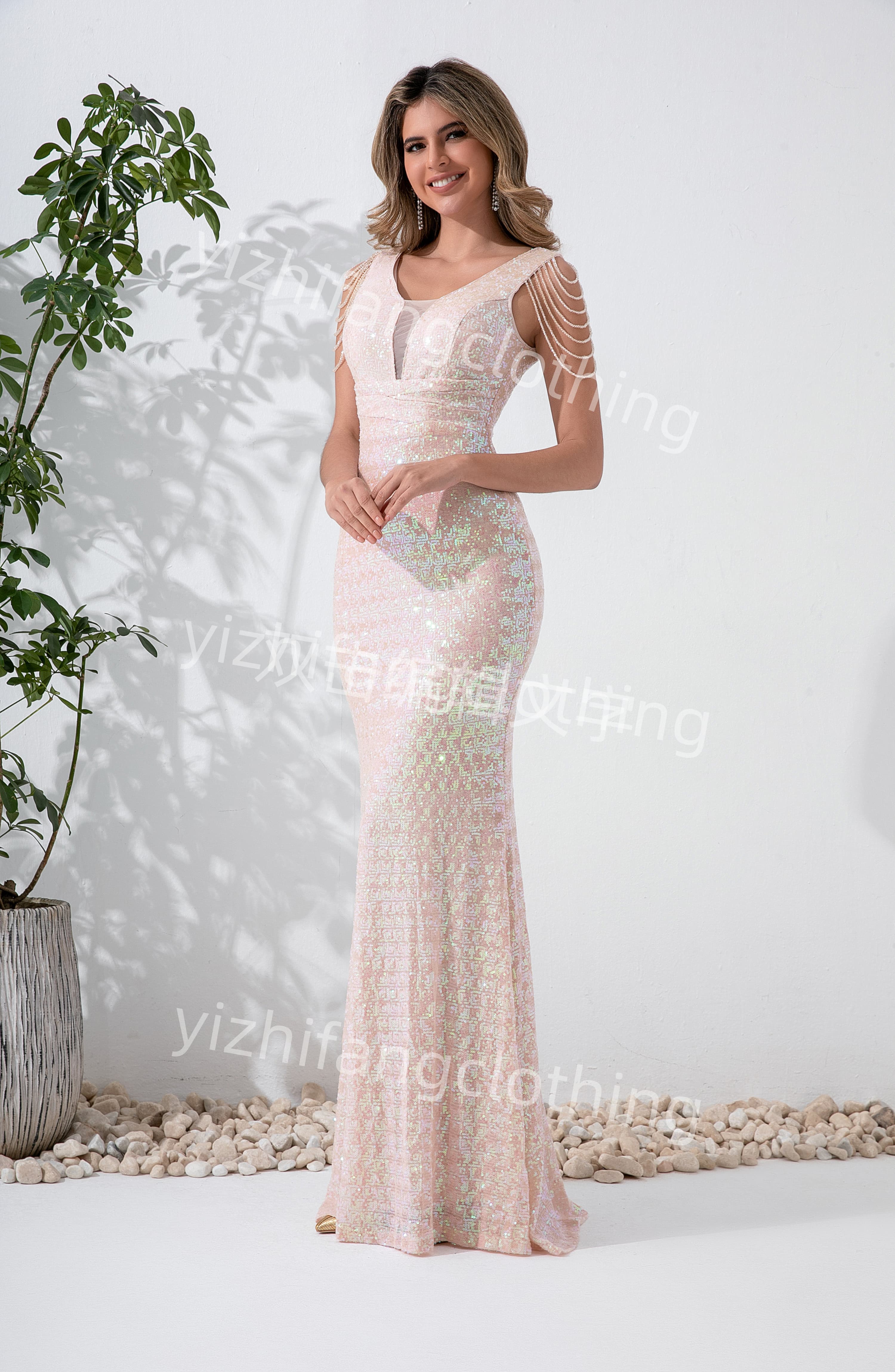 Charming & Elegant Embellished Mermaid Gown - Elegant European and American Style Evening Gown for Women - Sexy Dress									