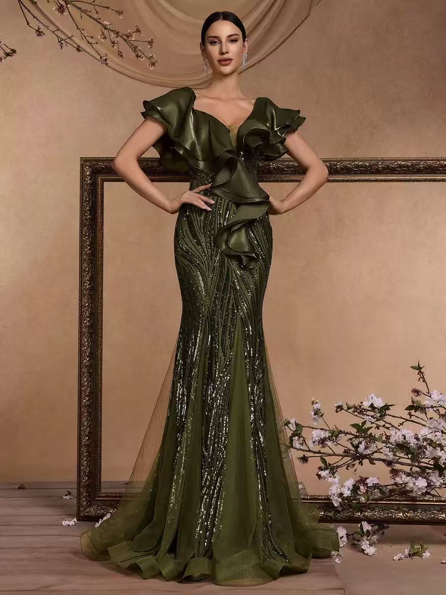 Elegant ruffle-sleeved sequined gown for formal cocktail party or dinner dress, backless and luxurious mermaid style graduation gown
